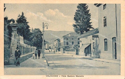 Ag944 cartolina valdagno viale - valdagno,