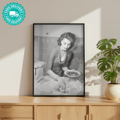 Stampa attrice modella - , pizza