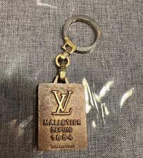 LOUIS VUITTON Portachiavi Logo