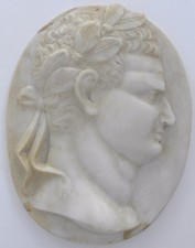 Profilo neoclassico di