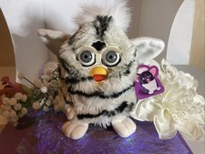 Furby 1998. Strisce zebrate