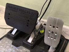 Thrustmaster Pedaliera T-LCM