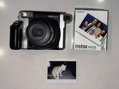 Fujifilm instax wide 300 - instax,