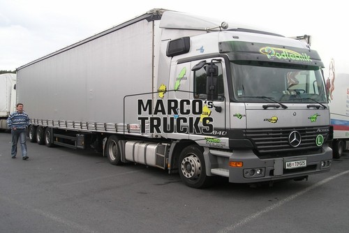Foto camion mercedes benz - foto,