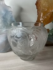 R Lalique Vaso