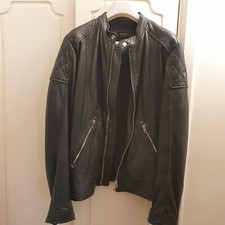 Diesel Giubbotto nero vera pelle taglia L (lo trovo più simile ad una M o 48)