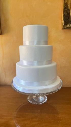 Torta scenografica bianca - torta,