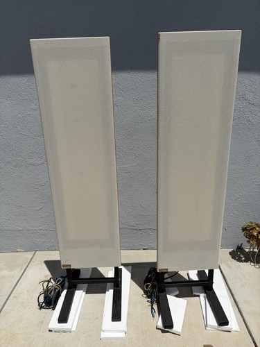 Magneplanar loudspeaker model - loudspeaker,