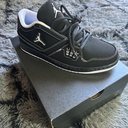 Taglia jordan 1 - 9,5,