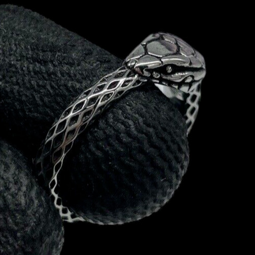 Anello serpente femminile
