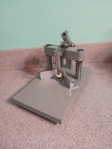 Fustellatrice manuale angolo - manuale,