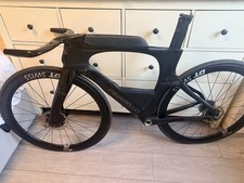 Bici da strada in carbonio