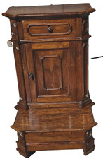 INGINOCCHIATOIO COMODINO NOCE MASSELLO EPOCA 18OO H 97 L 61 P 53