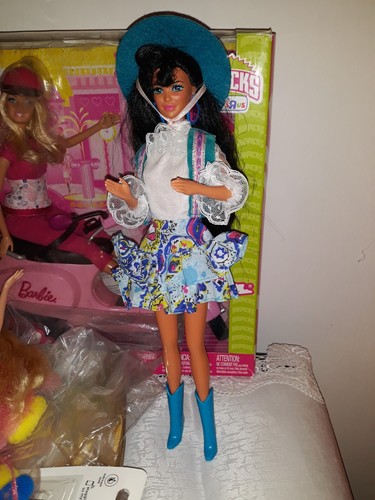 Barbie nia western fun marina - barbie,