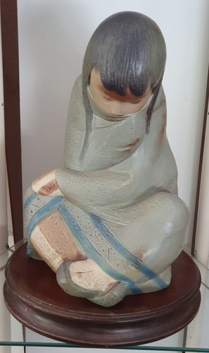 Statua ragazza eschimese