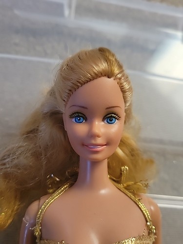 Bambola barbie golden dream - golden,