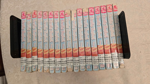 Fruits basket manga - fruits,