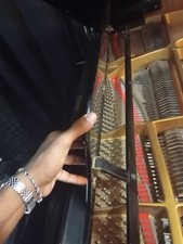 Yamaha C3 nera pianoforte mezzacoda