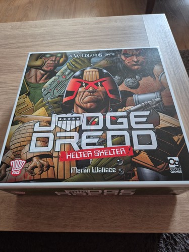 Judge dredd 2000ad helter - 2000ad,