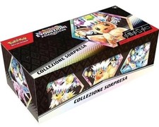 Evoluzioni Prismatiche Collezione Sorpresa BOX VUOTO + Carte Regalo| Pokemon TCG
