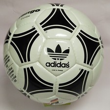 Pallone ufficiale Adidas Tango