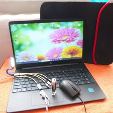 HP 15s FQ 15 pollici FULLHD l