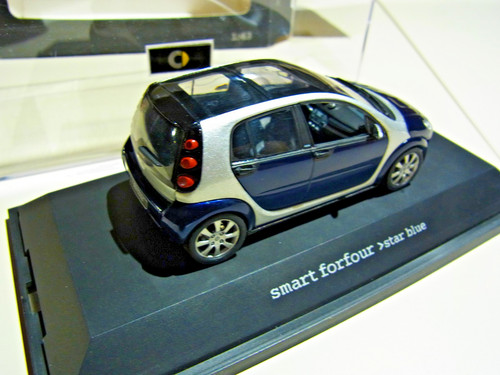 Schuco mercedes smart - 1:43,
