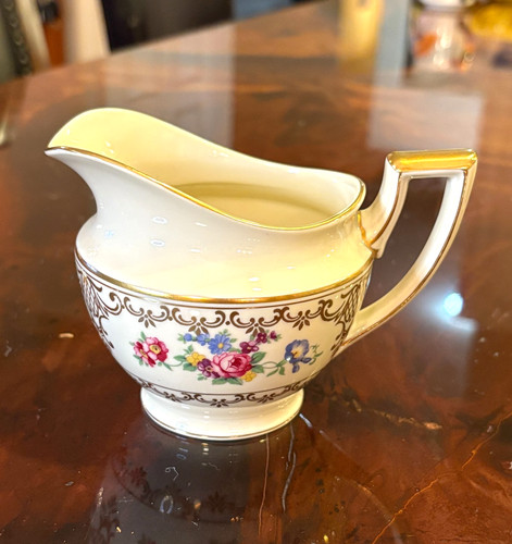 Vintage selb creamer - h&c,