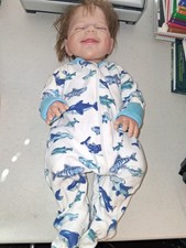 Bambole realistiche bambina