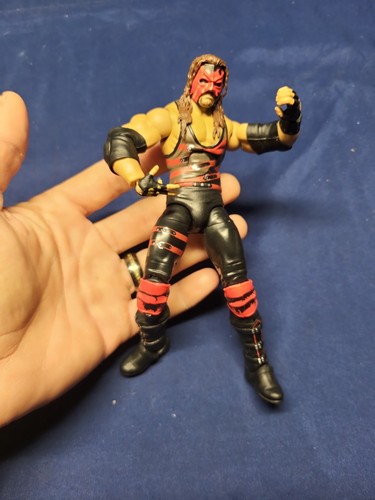 Kane wwe mattel elite legends - kane,