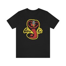 Cobra Kai - Colpisci prima