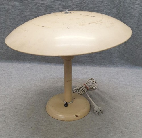 Vecchia lampada tavolo - da,