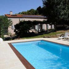 Piscina rettangolare fuori