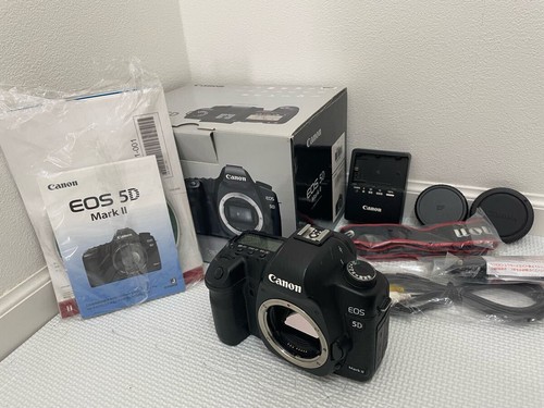 Canon eos mark - canon,