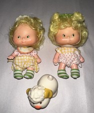 Torta corta fragola vintage