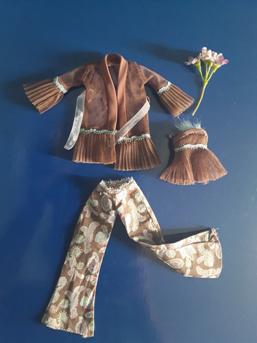 Bratz doll mga vestiti - "mga",