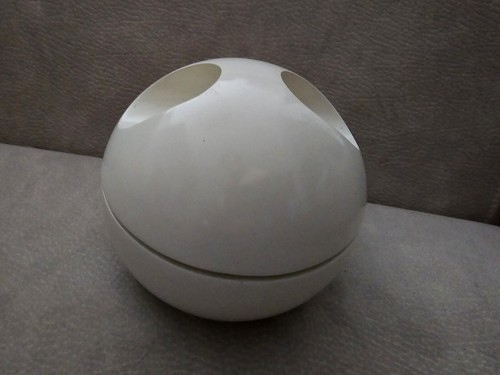 Contenitore design space age - space,