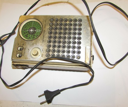 Piccola radio radiolina anni
