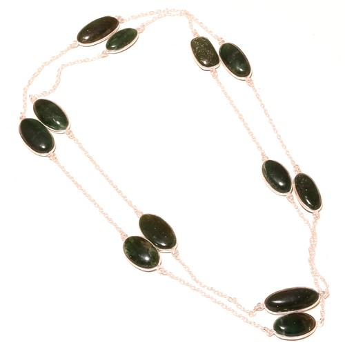 Collana con pietre preziose - , a