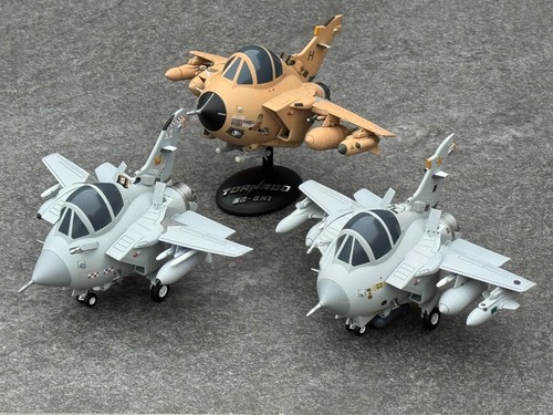 Egg plane desktop - model, kit