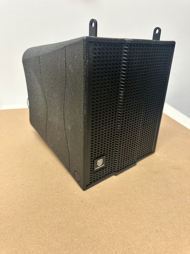 Altoparlante line array