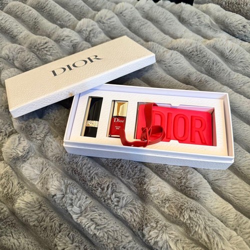 Dior novità nome tag rouge - dior,