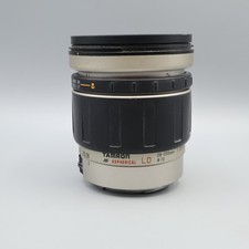 Obiettivo zoom Tamron AF