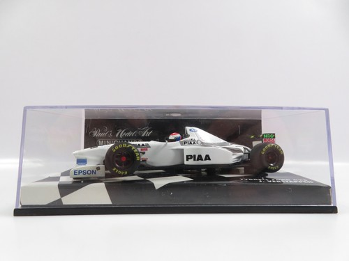Minichamps 430970018 - 1:43,
