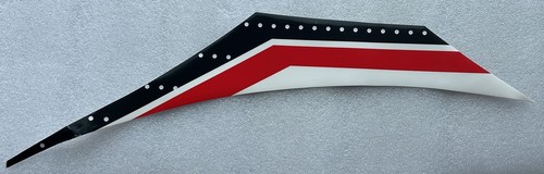 Adesivo emblema sinistro nero