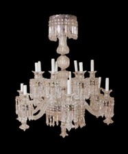 Grande lampadario di cristallo