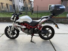 moto benelli bn 125
