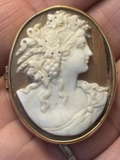 Antica spilla cammeo