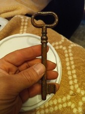 chiave antica in ferro