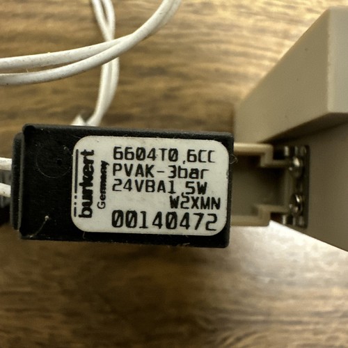 Burkert 6604t0600 pvak 3bar - burkert,6604t0600,pvak,